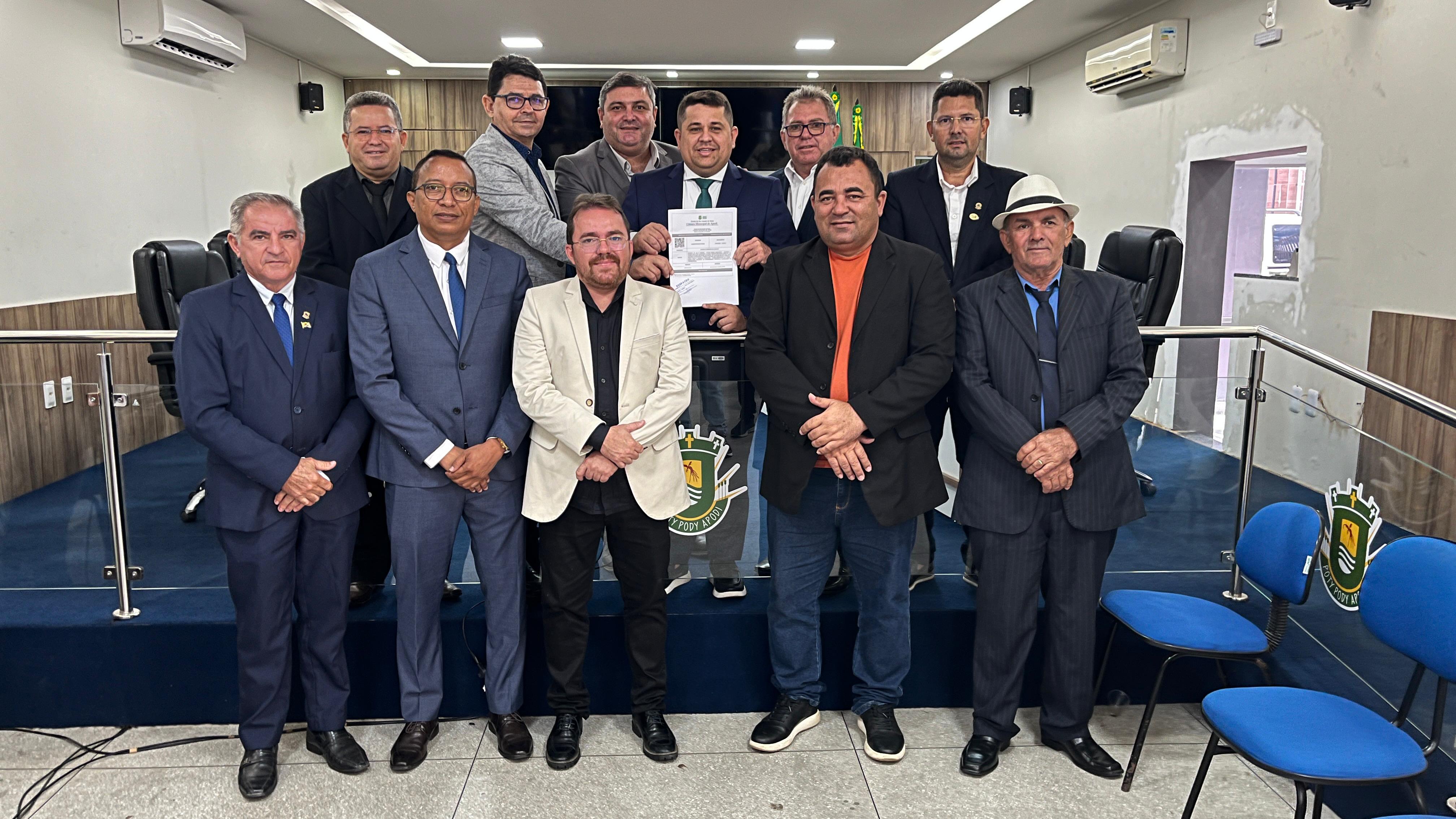 Câmara de Apodi aprova crédito adicional especial para enfermeiros, técnicos e auxiliares de enfermagem
