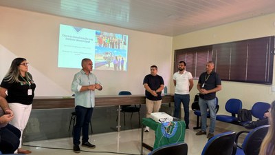 Câmara de Apodi sedia importante mobilização com os catadores de resíduos sólidos do município
